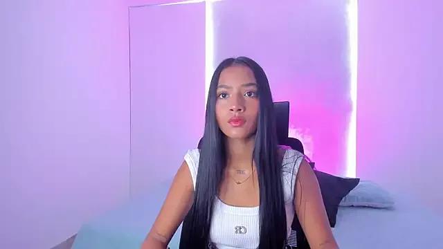 CharlotteMayeer from StripChat is Freechat