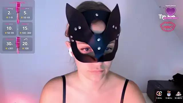 Chatqueen from StripChat is Freechat