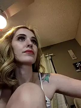 Cherokee_babe from StripChat is Freechat