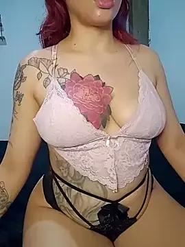 Try our girls live displays and explore the company of endless strippers, with beautiful physiques, vibrating toys and more.