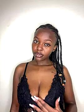 Cherrygleam from StripChat is Freechat
