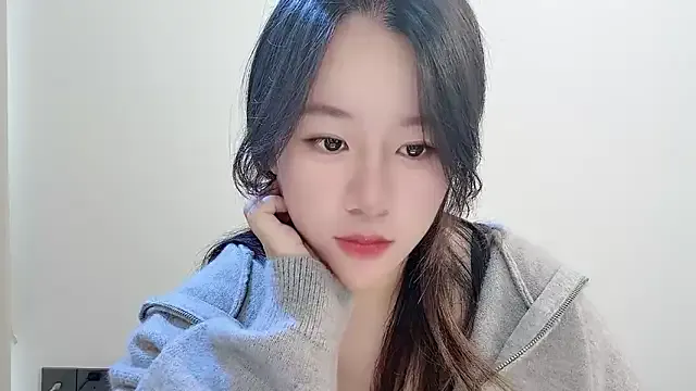 chloe-01 — Freechat on StripChat