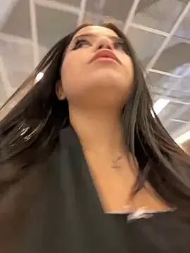 Try our girls live displays and explore the company of endless strippers, with beautiful physiques, vibrating toys and more.