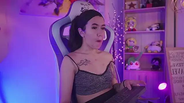 chloe_moons_ from StripChat is Freechat