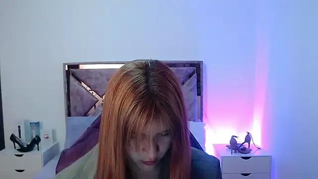 ChloeDream_ from StripChat is Freechat