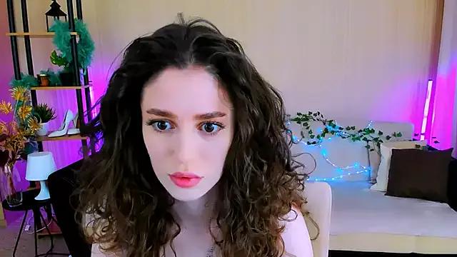 ChristinaConteeree from StripChat is Freechat