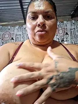 Try our girls live displays and explore the company of endless strippers, with beautiful physiques, vibrating toys and more.