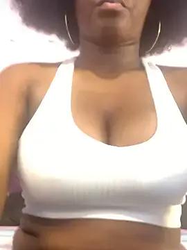 Try our girls live displays and explore the company of endless strippers, with beautiful physiques, vibrating toys and more.