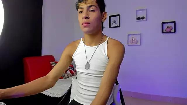 cock_dave from StripChat is Freechat