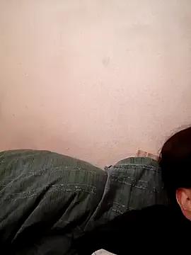 Try our girls live displays and explore the company of endless strippers, with beautiful physiques, vibrating toys and more.