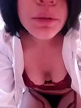 Coraline_Sweet_ from StripChat is Freechat