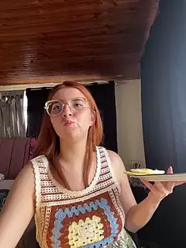 Try our girls live displays and explore the company of endless strippers, with beautiful physiques, vibrating toys and more.