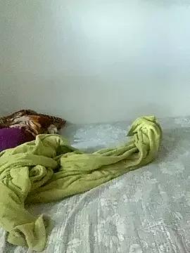 couple_shy from StripChat is Freechat