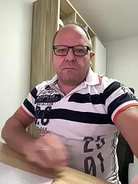 Try our girls live displays and explore the company of endless strippers, with beautiful physiques, vibrating toys and more.