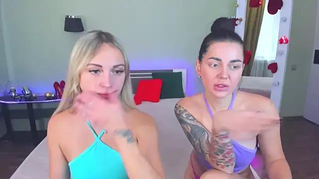 Try our girls live displays and explore the company of endless strippers, with beautiful physiques, vibrating toys and more.