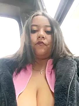 Try our girls live displays and explore the company of endless strippers, with beautiful physiques, vibrating toys and more.