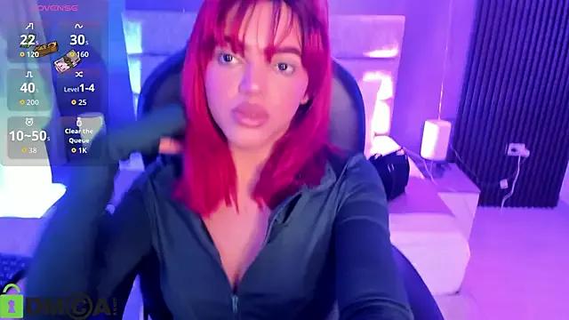 Try our girls live displays and explore the company of endless strippers, with beautiful physiques, vibrating toys and more.