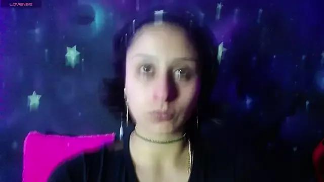 Cristal_de_Leon from StripChat is Freechat