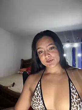 Try our girls live displays and explore the company of endless strippers, with beautiful physiques, vibrating toys and more.