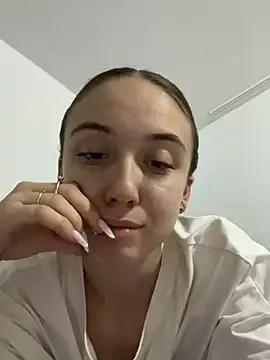 CristinaSww from StripChat is Freechat