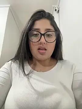 Try our girls live displays and explore the company of endless strippers, with beautiful physiques, vibrating toys and more.