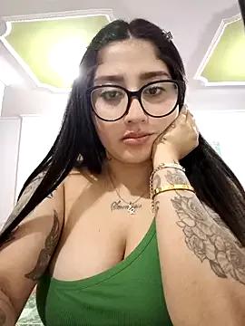 Try our girls live displays and explore the company of endless strippers, with beautiful physiques, vibrating toys and more.