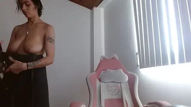 Crystal_Star_ from StripChat is Freechat