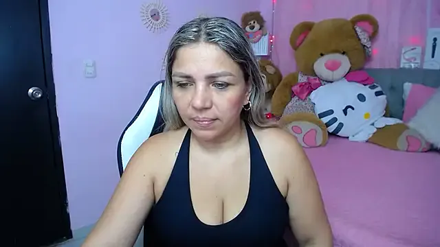 Avatar of cum_bigass