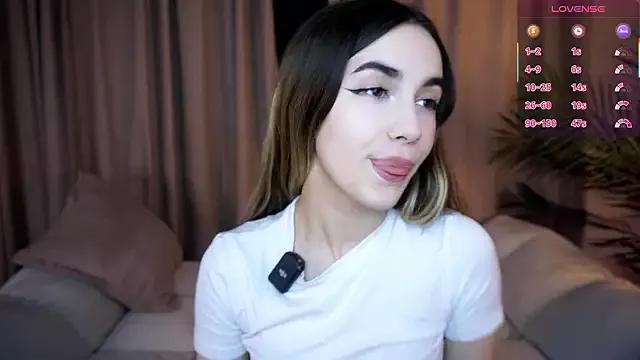 CupSizeGirl from StripChat is Freechat