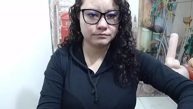 curly_greeneyed from StripChat is Freechat