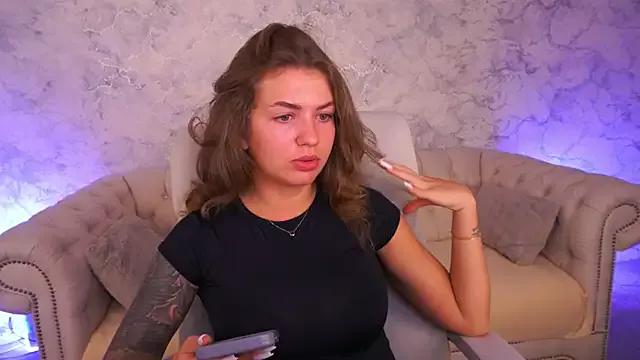 Try our girls live displays and explore the company of endless strippers, with beautiful physiques, vibrating toys and more.