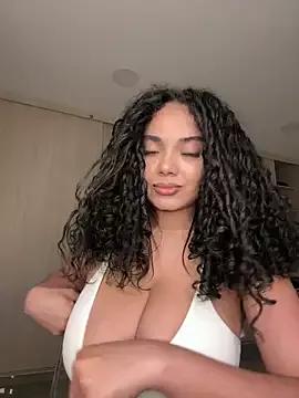 Try our girls live displays and explore the company of endless strippers, with beautiful physiques, vibrating toys and more.