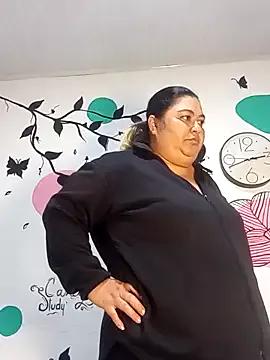 curvy_diva_ from StripChat is Freechat