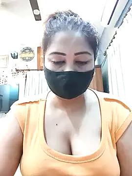 Try our girls live displays and explore the company of endless strippers, with beautiful physiques, vibrating toys and more.