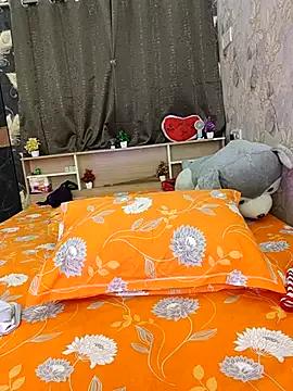 Try our girls live displays and explore the company of endless strippers, with beautiful physiques, vibrating toys and more.