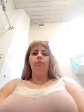 Cute_flower_fun from StripChat is Freechat