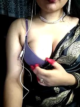 Try our girls live displays and explore the company of endless strippers, with beautiful physiques, vibrating toys and more.