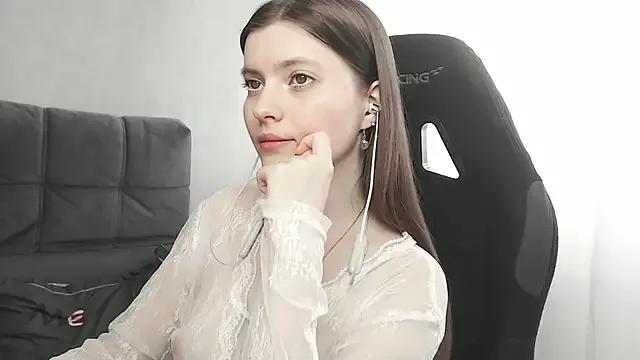 Try our girls live displays and explore the company of endless strippers, with beautiful physiques, vibrating toys and more.