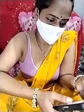 cutemaya11 from StripChat is Freechat