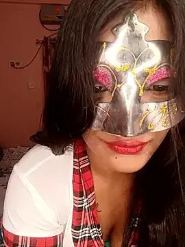 cuteniaa from StripChat is Freechat