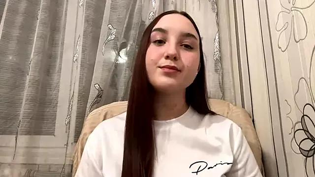 Try our girls live displays and explore the company of endless strippers, with beautiful physiques, vibrating toys and more.