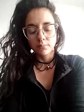 Try our girls live displays and explore the company of endless strippers, with beautiful physiques, vibrating toys and more.