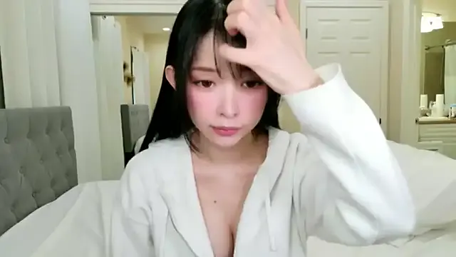 dalichuru — Freechat on StripChat