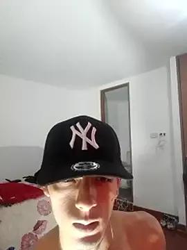 Damianrosse from StripChat is Freechat
