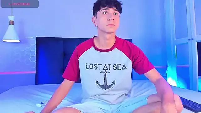 Daniel_Harris_ from StripChat is Freechat