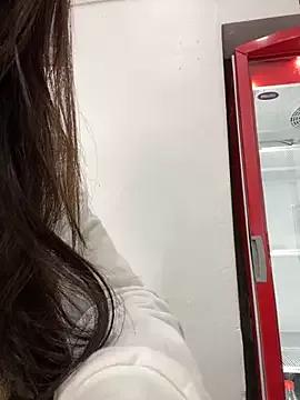 Try our girls live displays and explore the company of endless strippers, with beautiful physiques, vibrating toys and more.