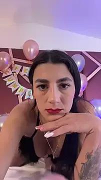 Try our girls live displays and explore the company of endless strippers, with beautiful physiques, vibrating toys and more.