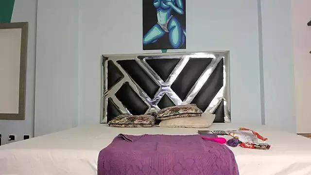 DannaDom from StripChat is Freechat