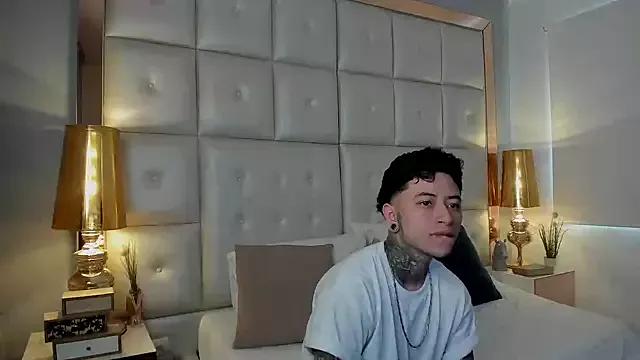 DannyStone from StripChat is Freechat