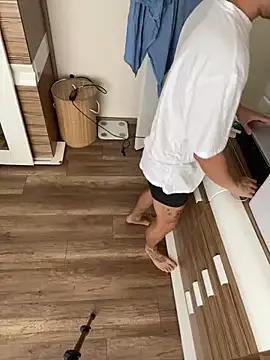 Try our girls live displays and explore the company of endless strippers, with beautiful physiques, vibrating toys and more.